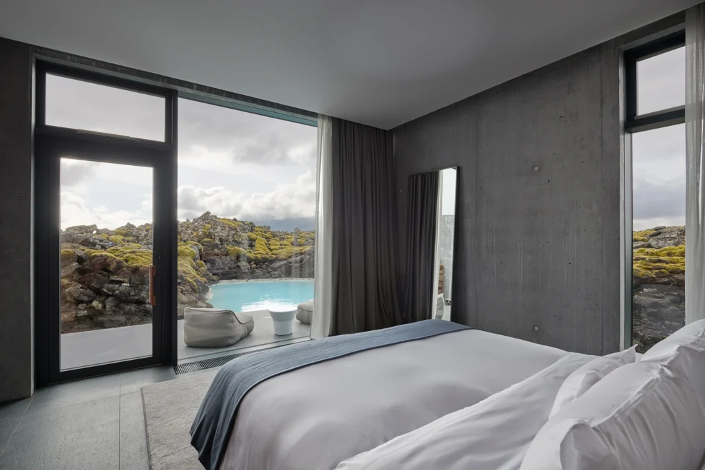Exclusive access to a private lagoon within the Blue Lagoon